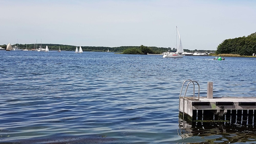 Vintage Holiday Home in Kamperland near Lake Veerse view 3