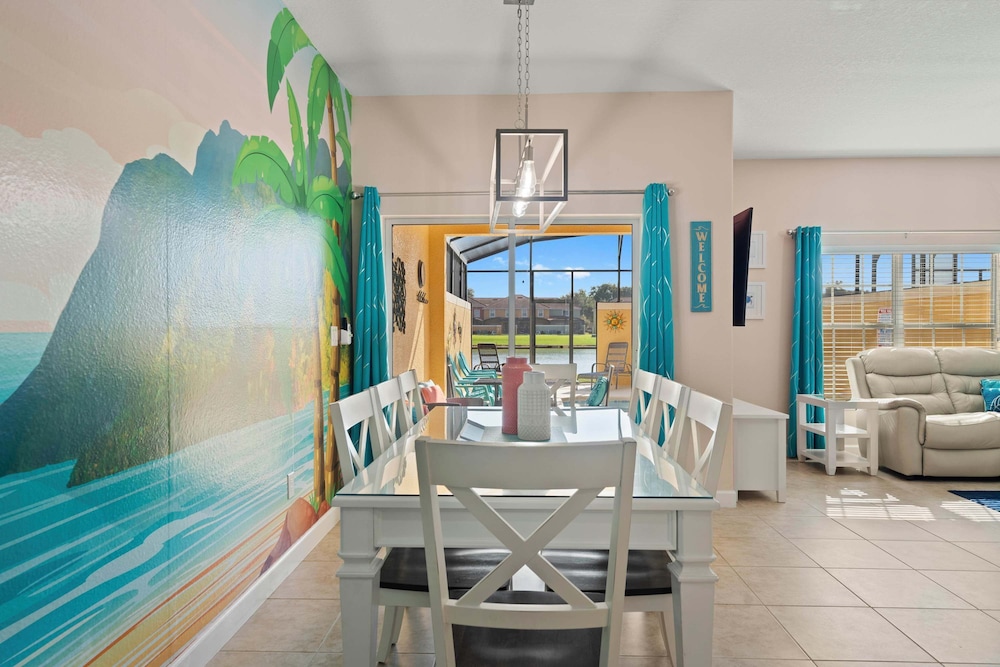 Welcome to Your Luxury Moana Villa
