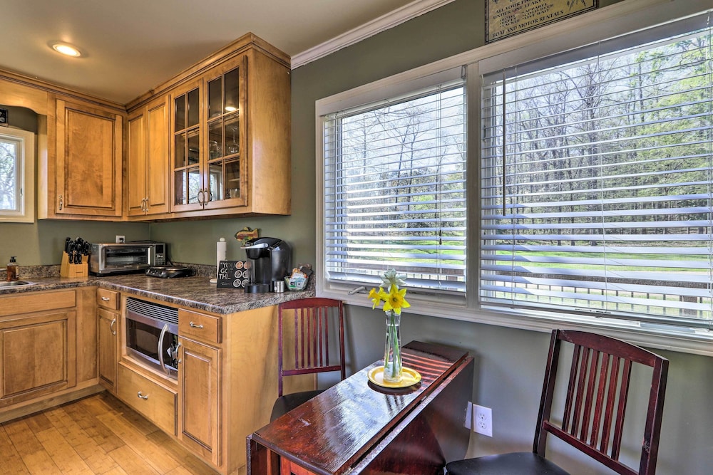 Cozy Creekside Cabin w/ Grill: Fish & Explore! view 3