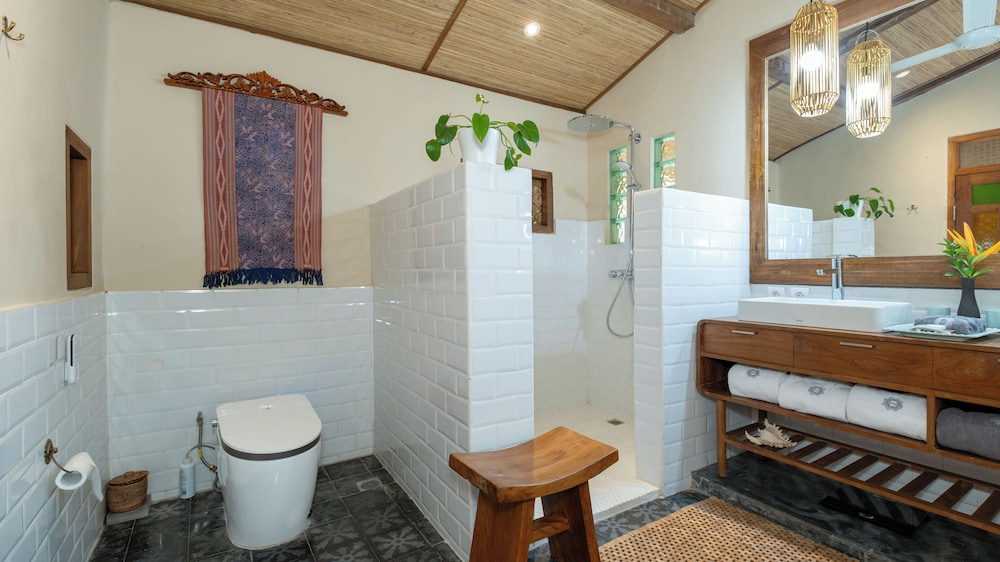 Rumah Melati Estate by Villa Finder