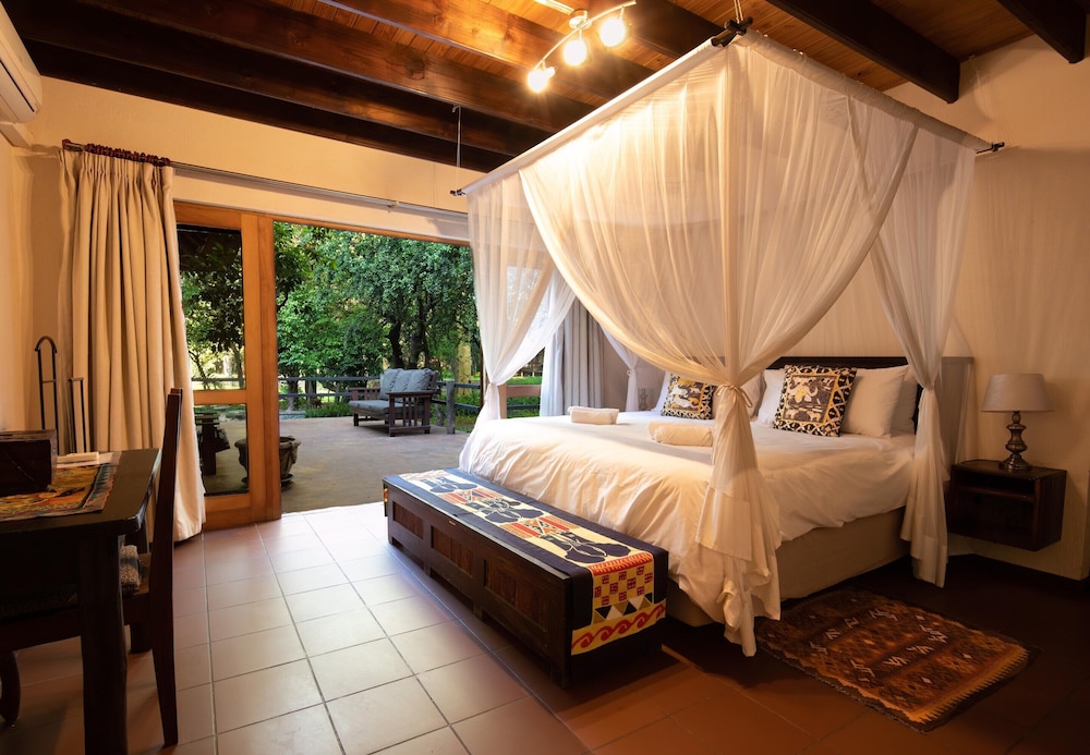 Bush Villa at Kruger Park Entrance