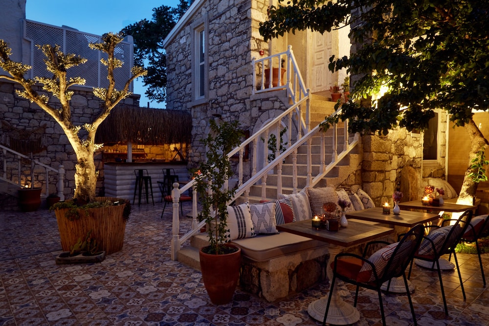 Morisi Avlu - Image 7