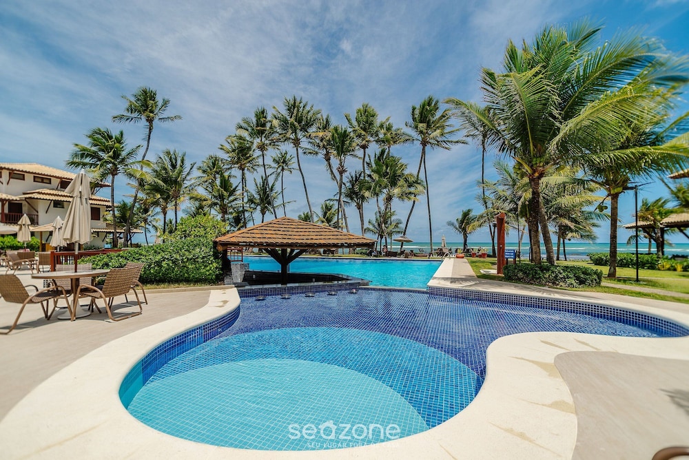 Seafront Apt at Praia do Forte-ba - Vdl0010