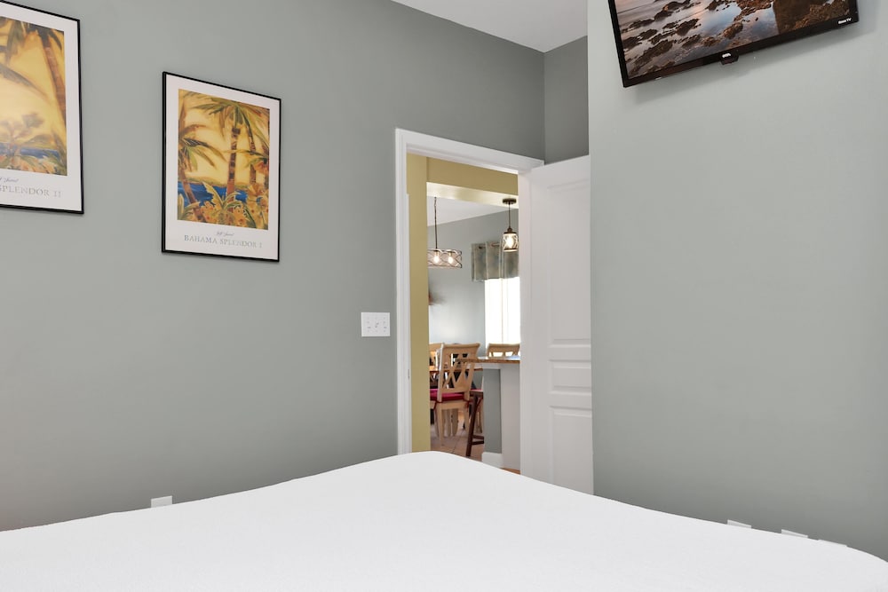 Waterside Village Condo 404 - Seadragon