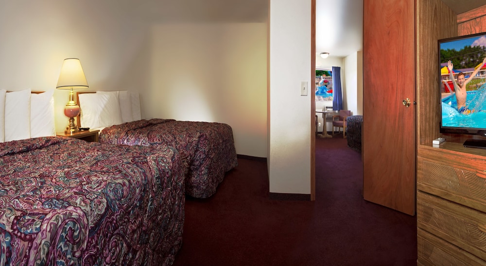 Shamrock Motel