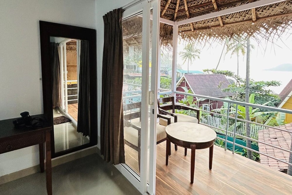 Grand Sea Shades Goa