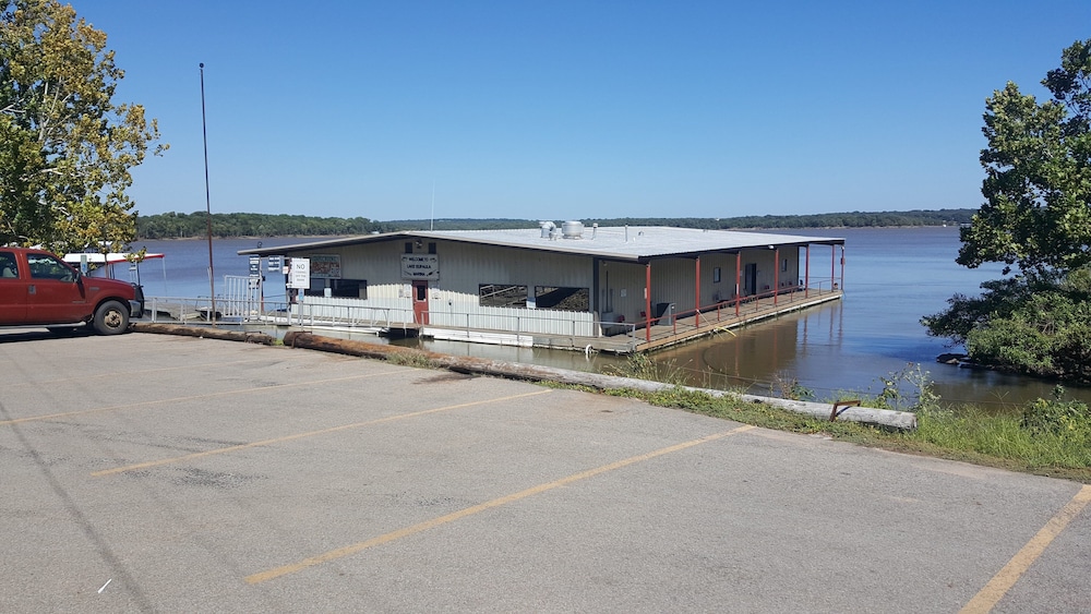 Lake Eufaula Inn