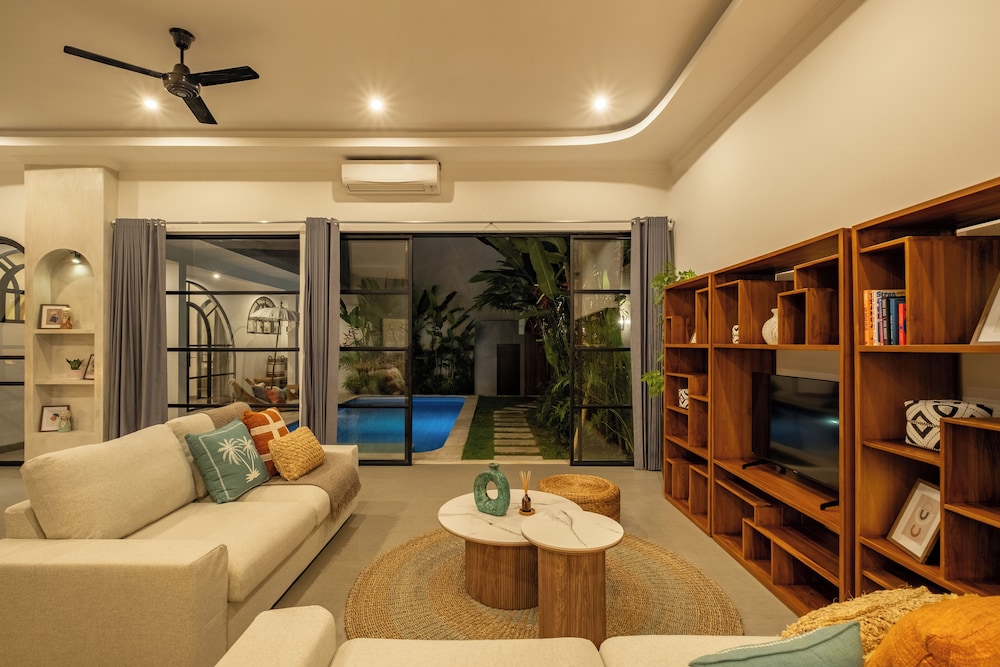 Villa Hamal by DVH Luxe Retreats 2BR