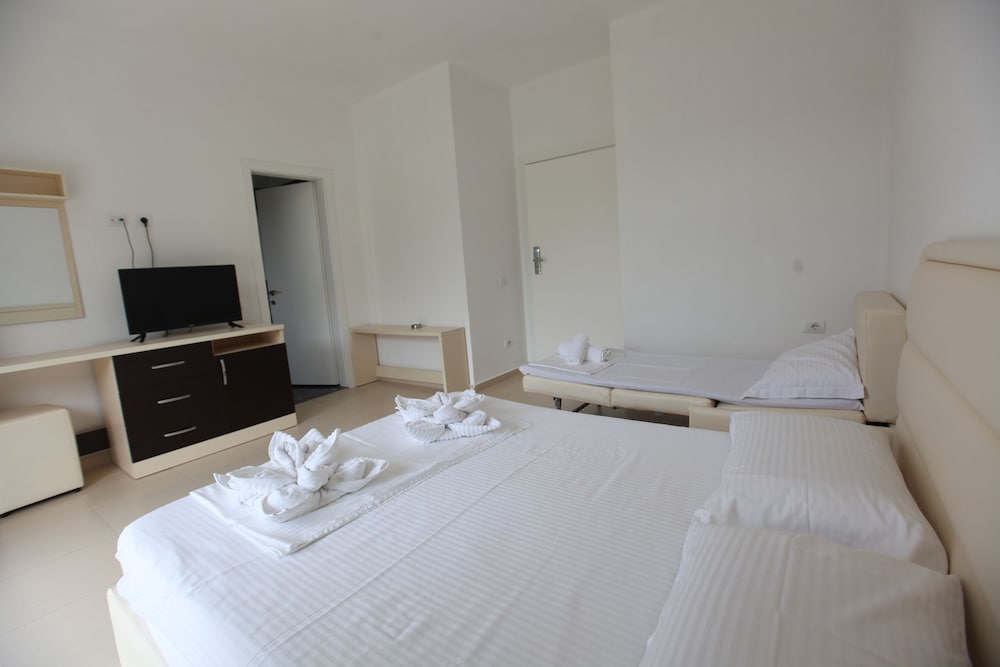 Zahos Hotel