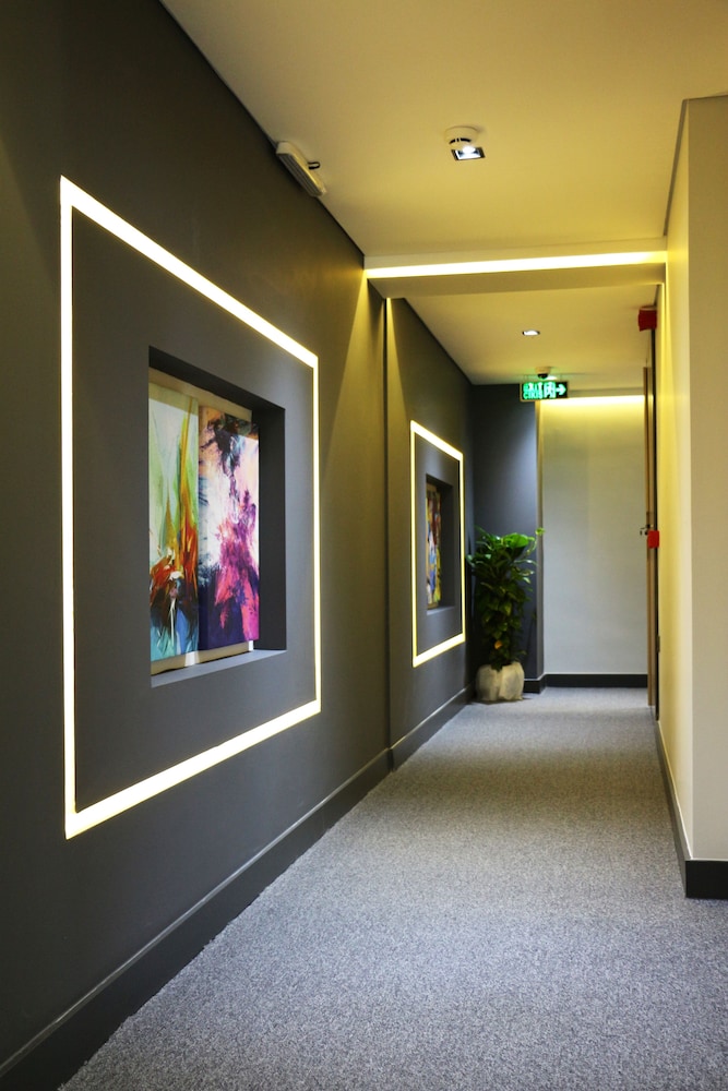 Luis Otel - Image 28