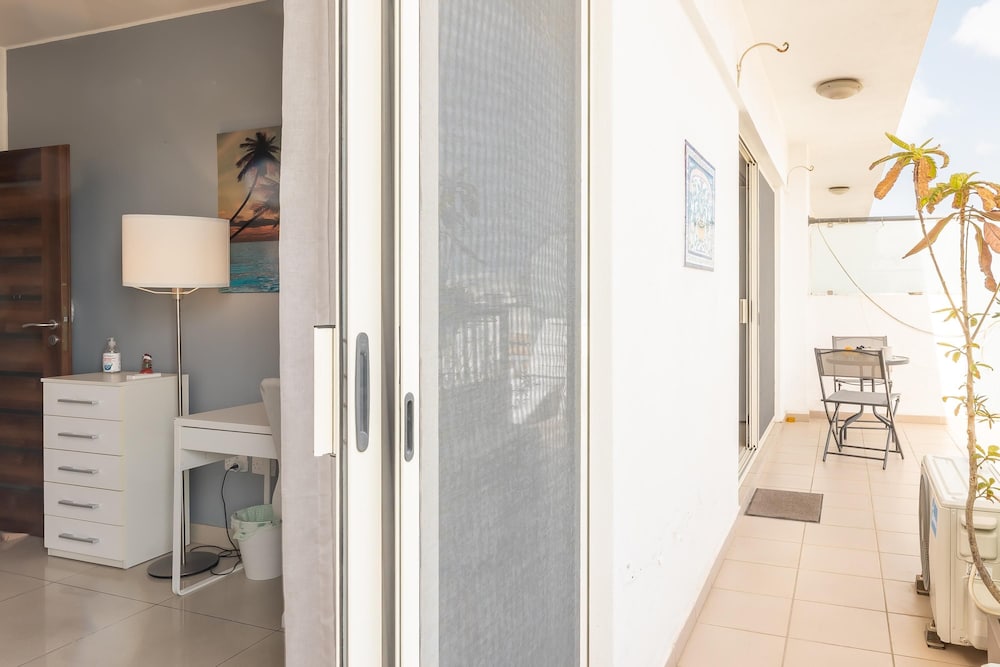 Modern Penthouse Savoy Garden in Gzira