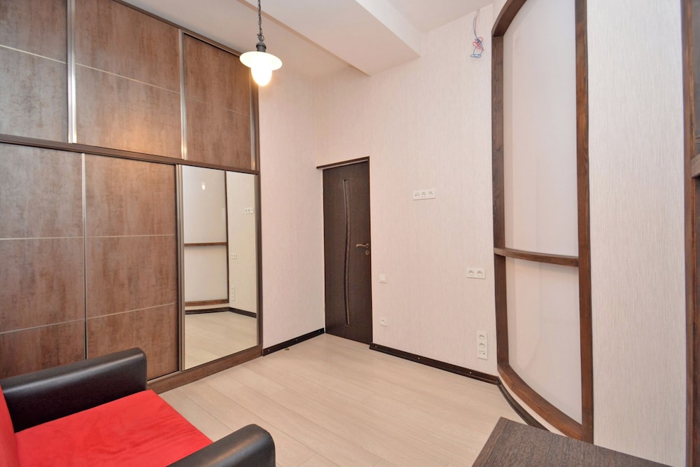Kajaznuni street apartment on 4 floor
