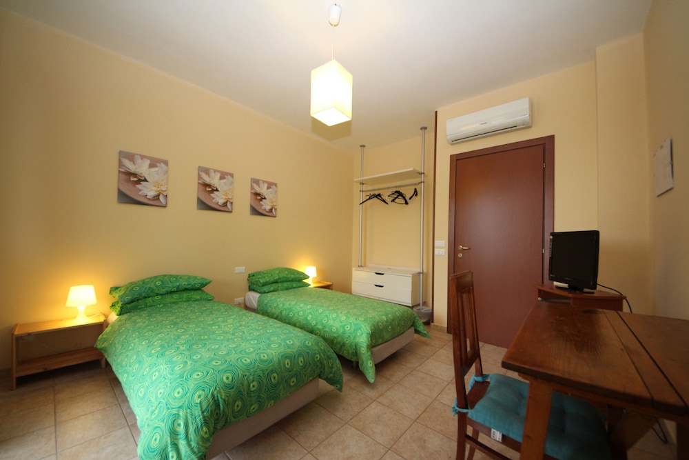 Photo 41