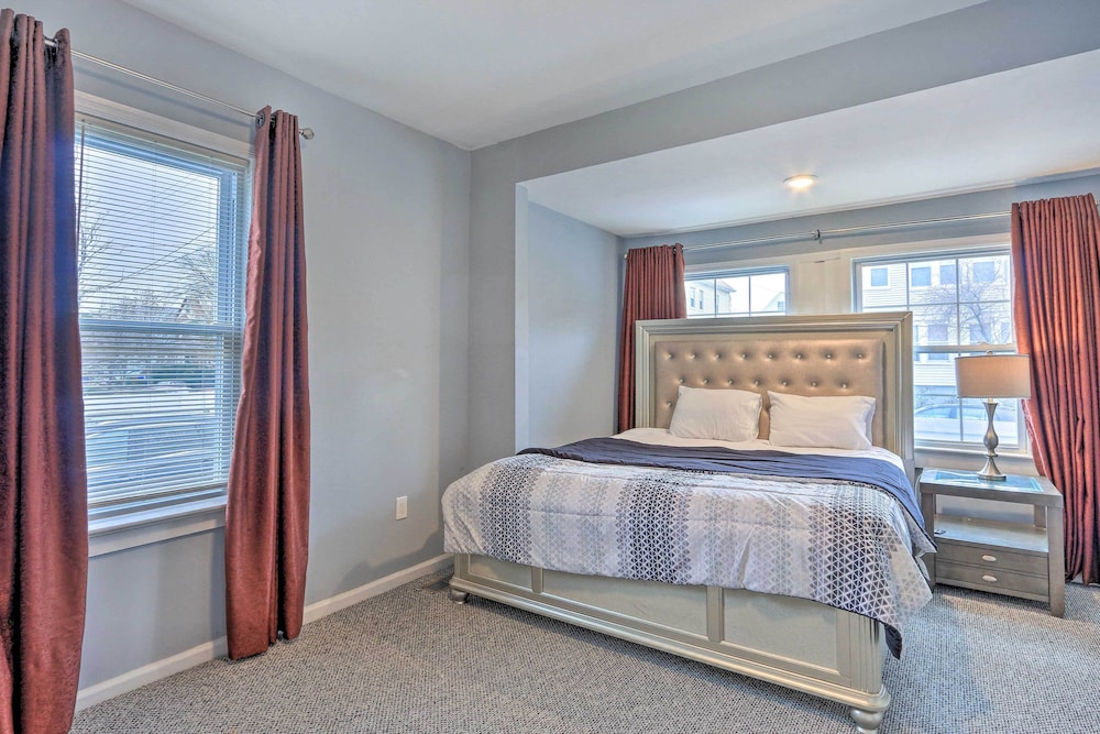 Updated Linden Home: Visit NYC & Newark!