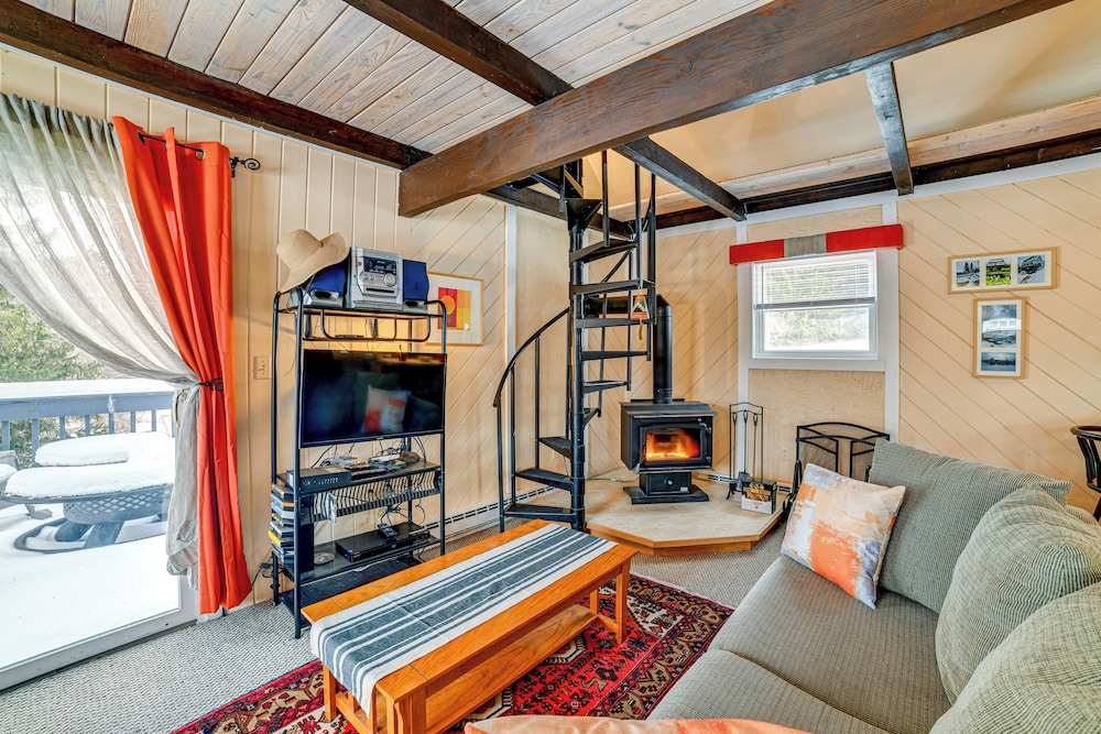 Catskills Mountain Casita: Ski, Hike, Fish & Golf!