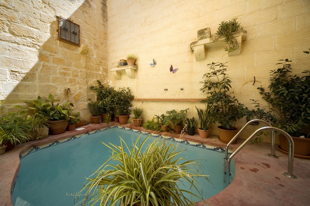 Tal-barun Farmhouse photo 4