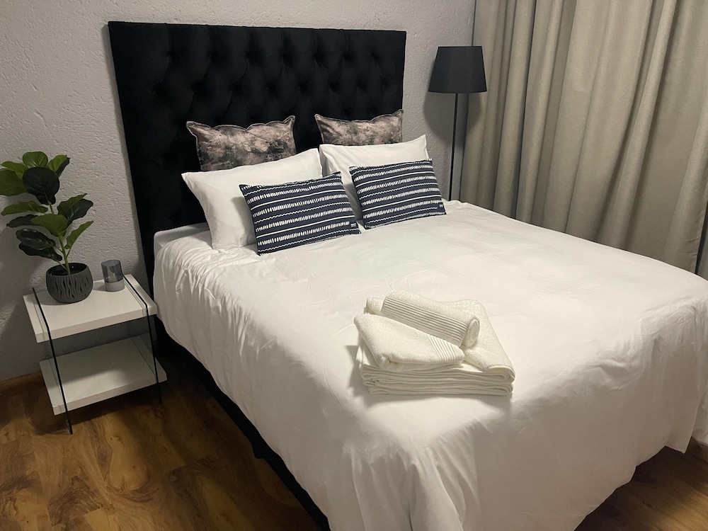 3 Bedroom Apartment in the Heart of Sandton