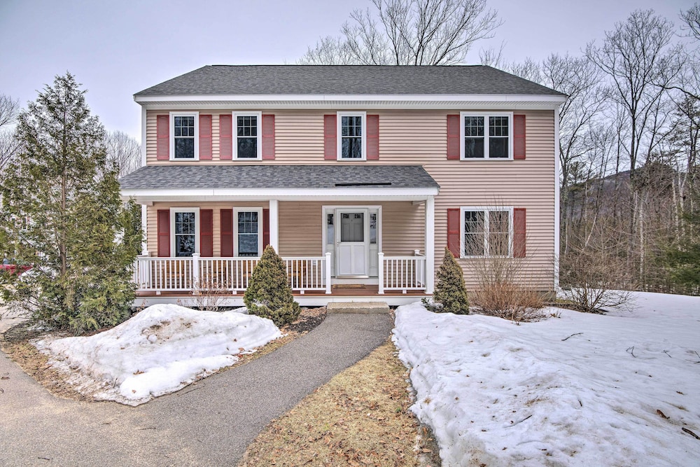 North Conway Home ~ 2 Mi to Cranmore Mountain! view 5