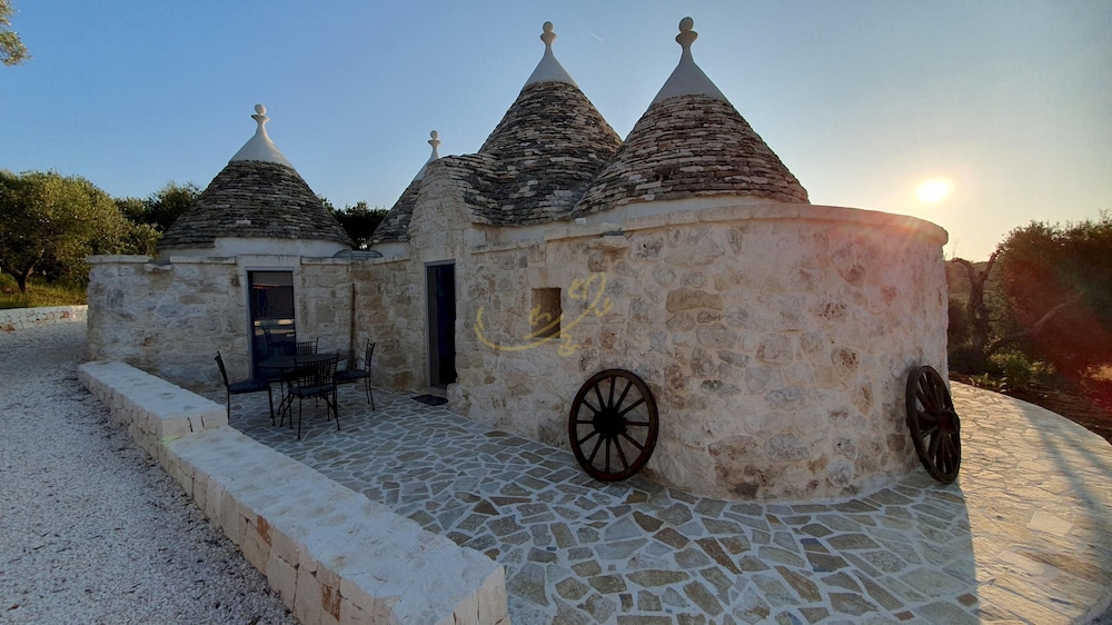TD Villa e Trulli il Bergamotto w Pool Medcharm view 4