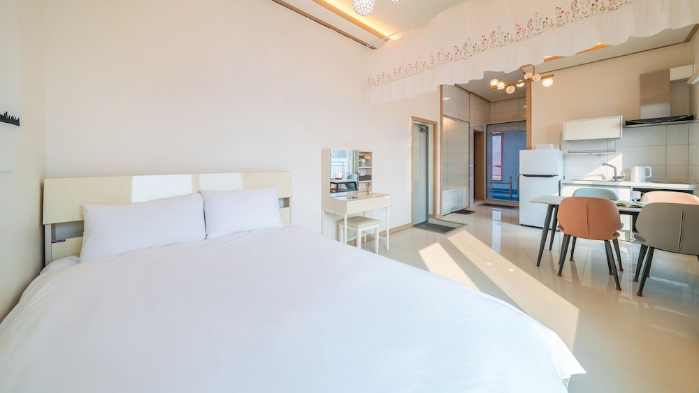 Gapyeong Binchelo Pool Villa Spa Pension