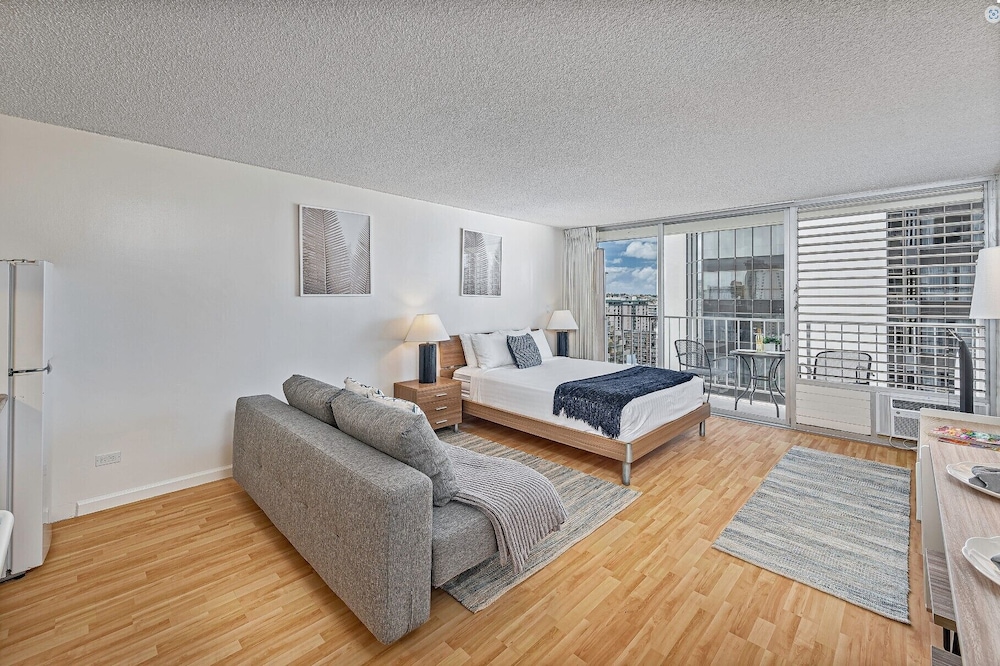 Marine Surf by Tropical Escapes Realty