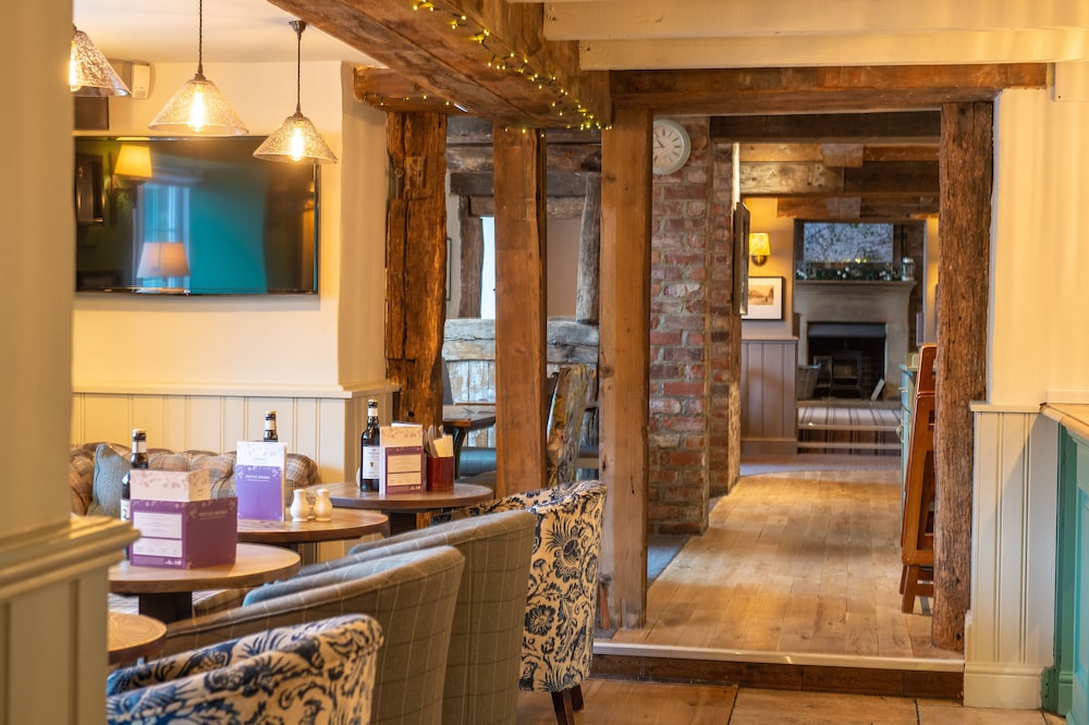 Cross Keys Hotel by Chef and Brewer Collection