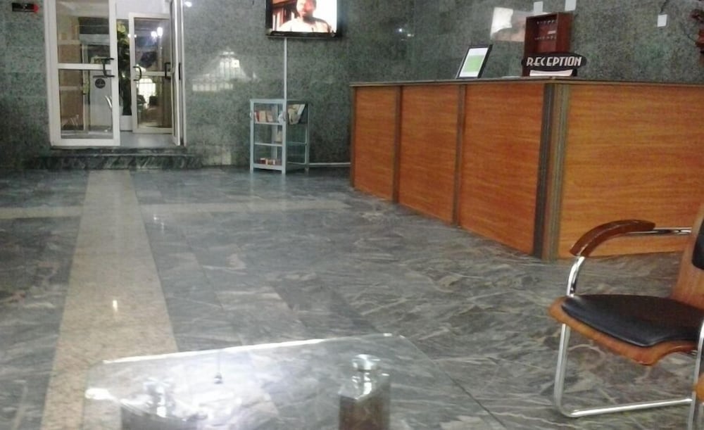 Udeme Hotels