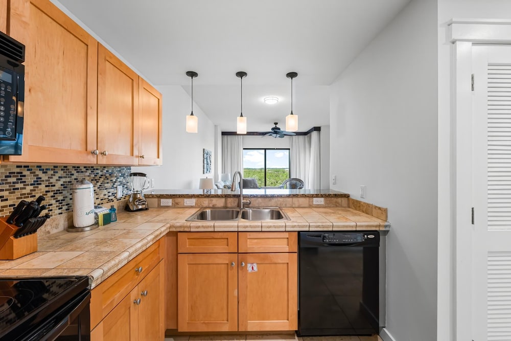 Origin at Seahaven by Panhandle Getaways