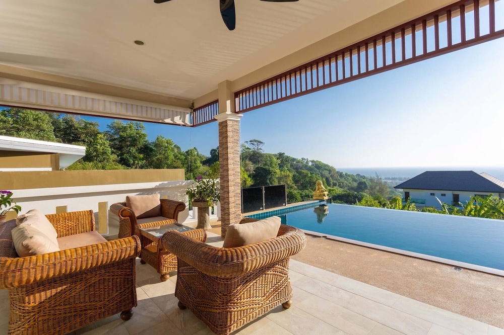 Luxury Seaview Villa, Infinity Pool, Sunset