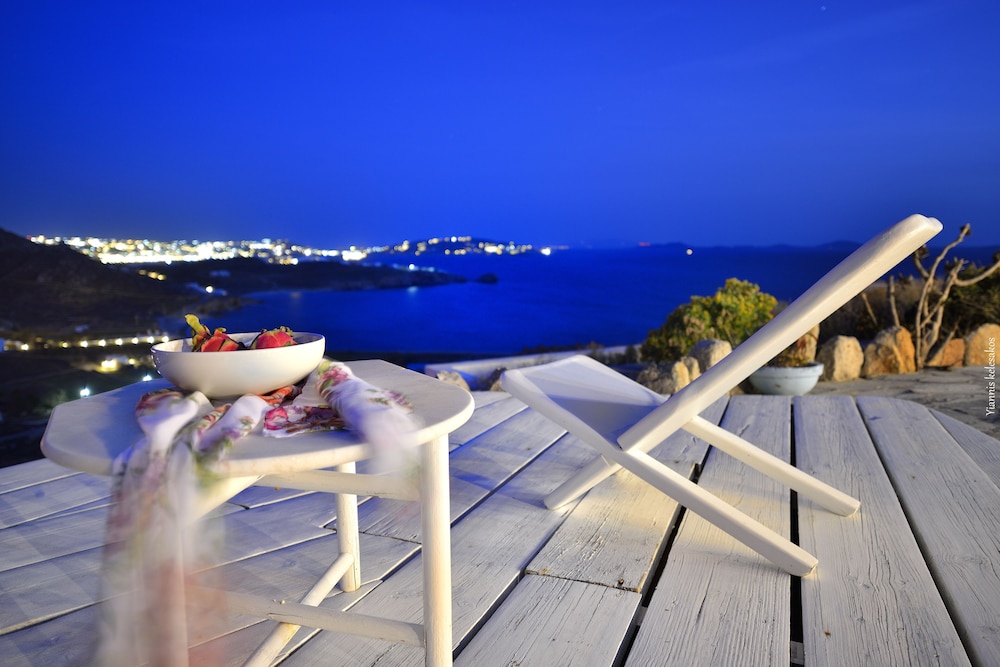 SeaBlue Villas