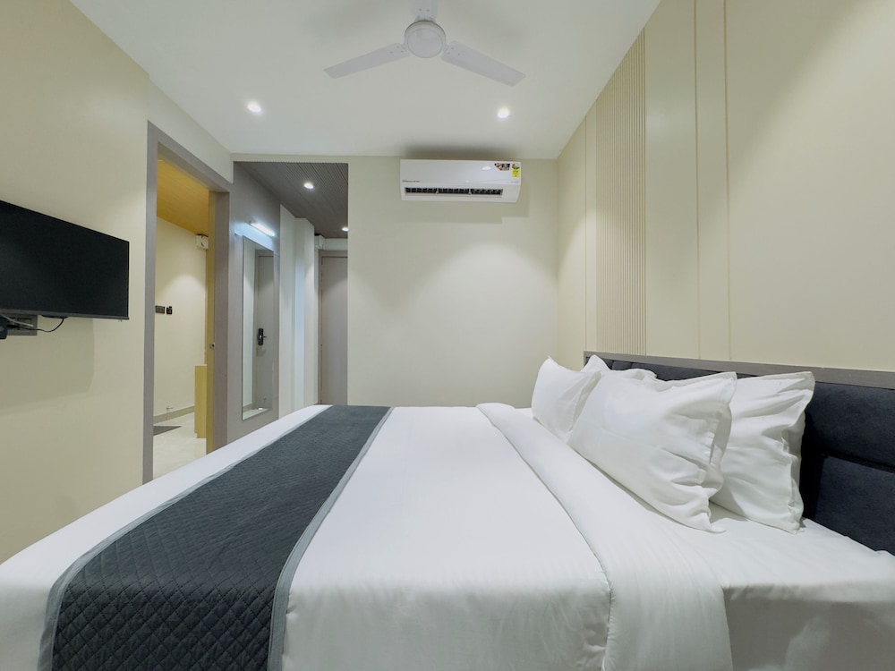 Travinities Hotel Avni Palace