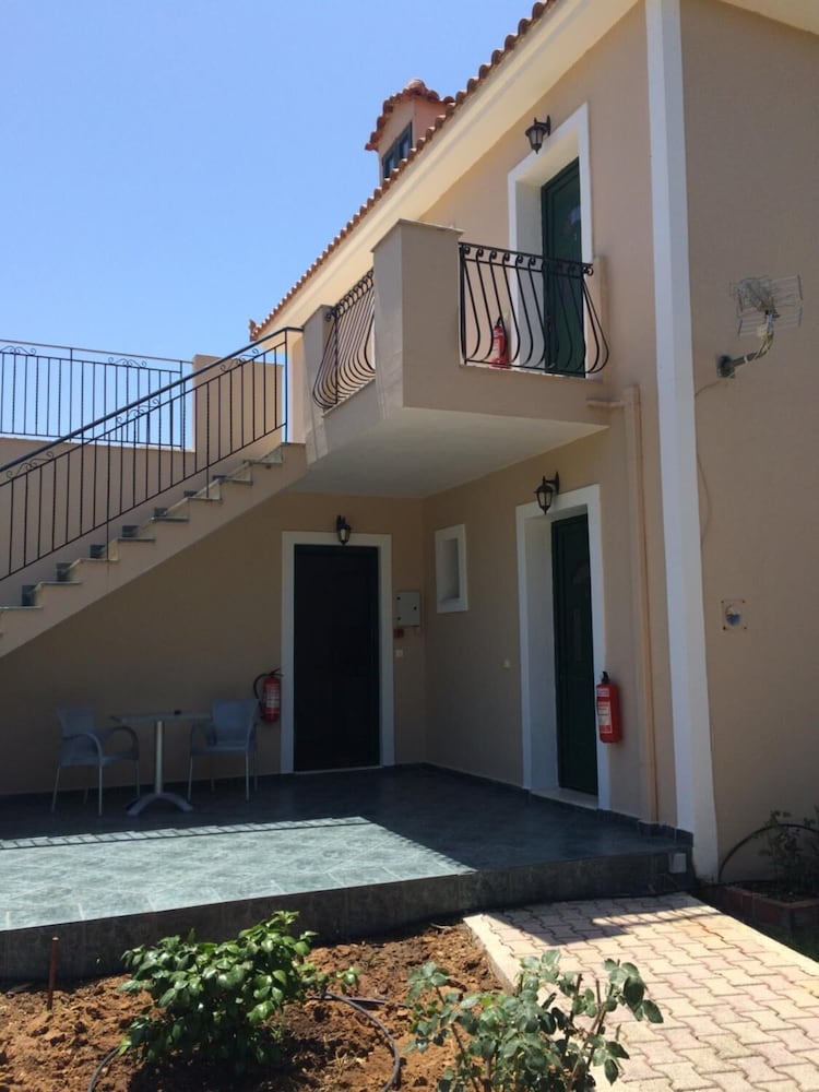 Koukounaries Studios en Kefalonia