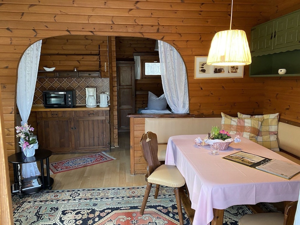 Blockhaus Mitten in der Natur