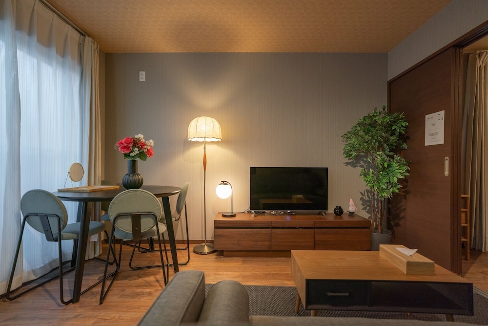 YS Maison 302