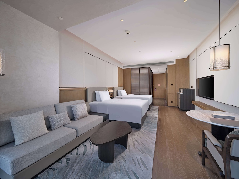 Hilton Jiashan