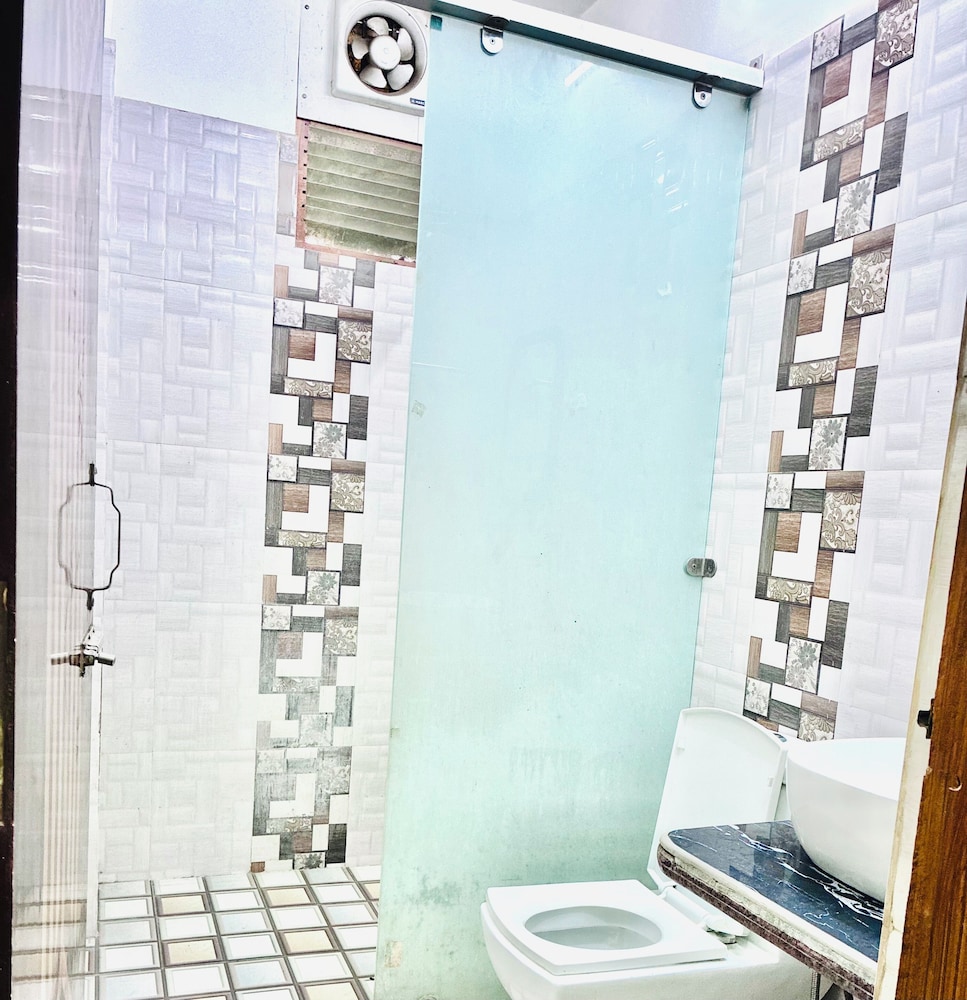 Shivanya guest house