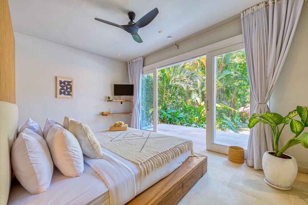 Villa Reina by Soobali