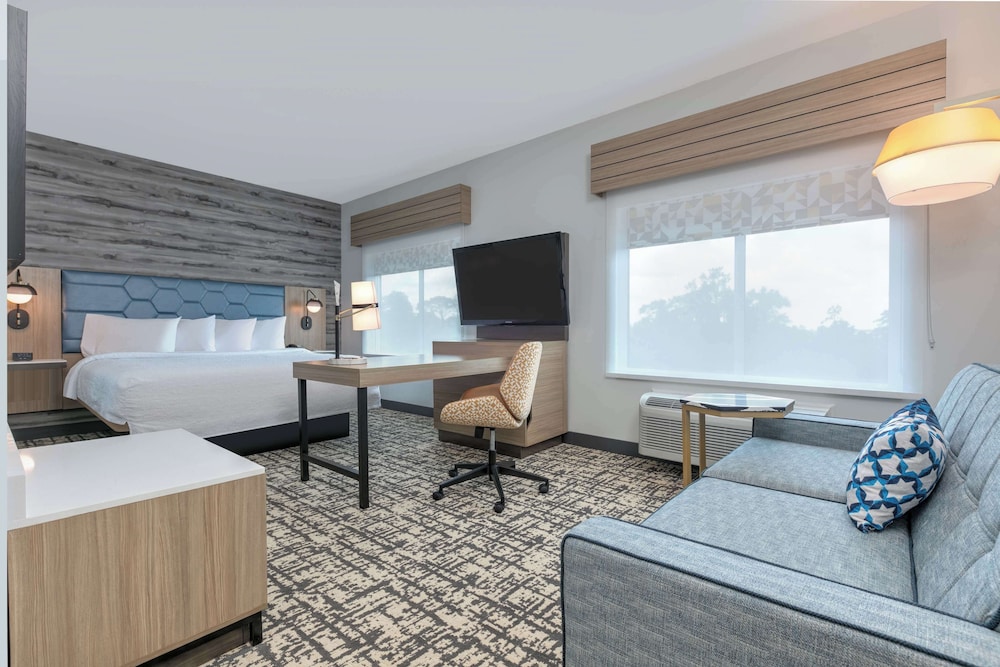Hampton Inn Suites Shenandoah The Woodlands, Tx - Property Image 33
