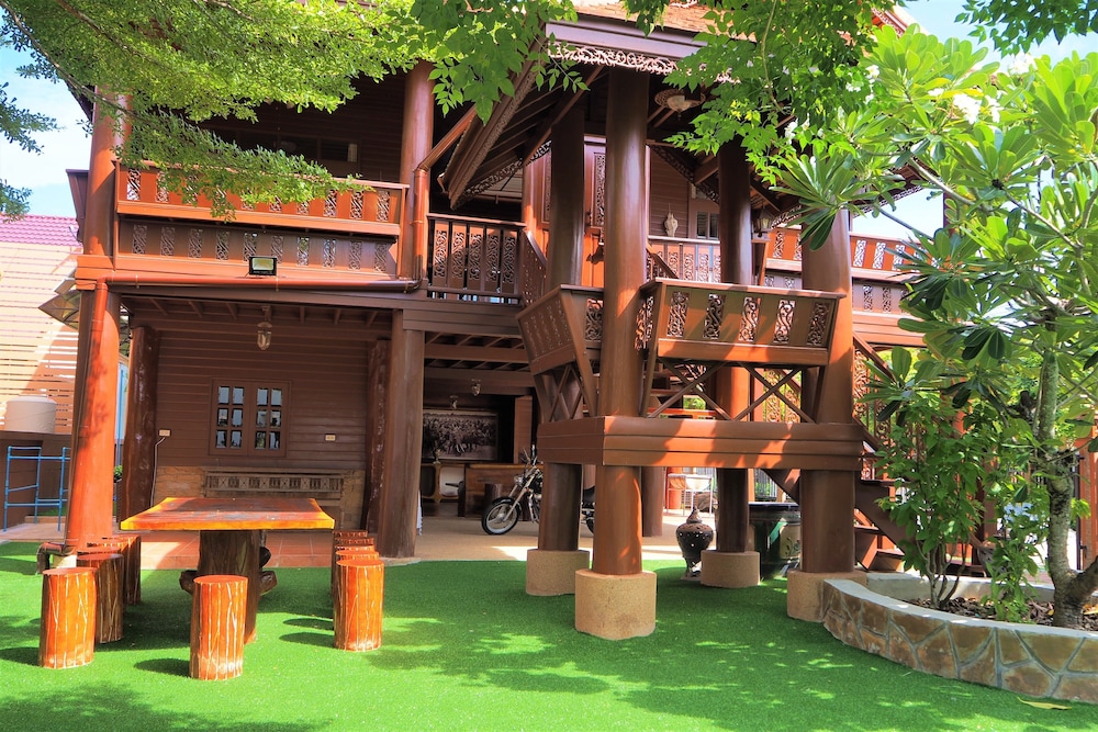 Baan Thai Lanna Pattaya