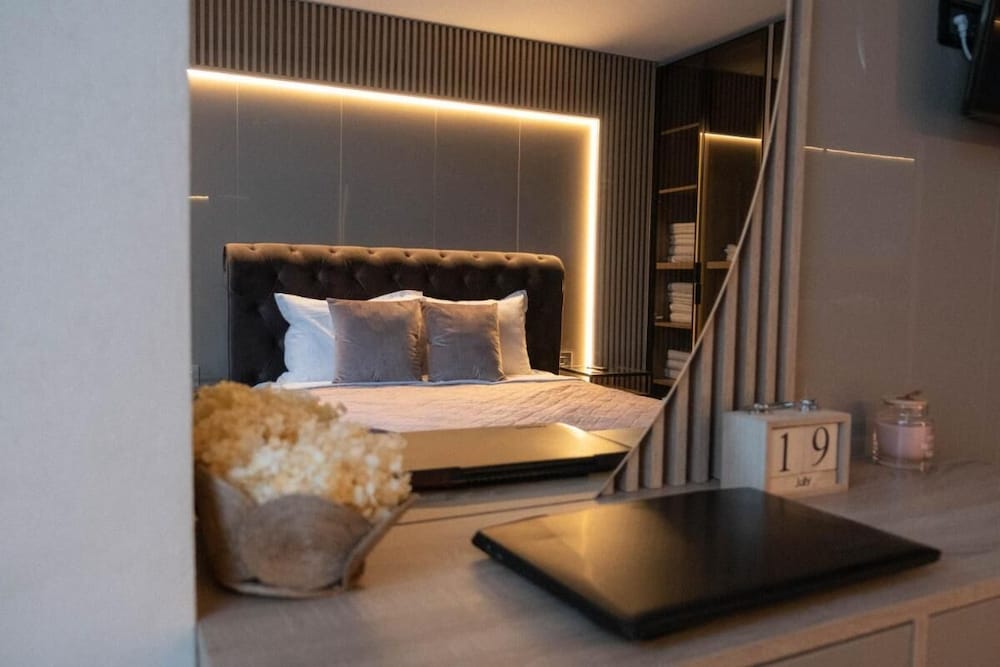 Cosy 2 Rooms Apartment in the Center of the City