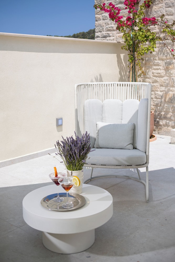 Villa Maja Aurelia in the Centre- Romantic studio apartment