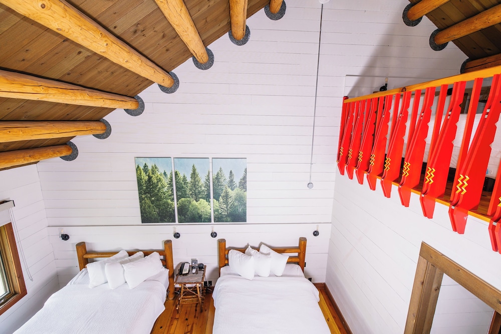 Drummond Island Resort