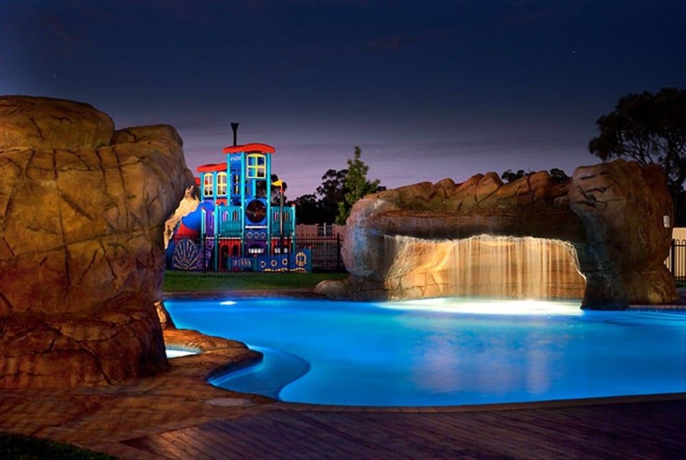 Tindarra Resort