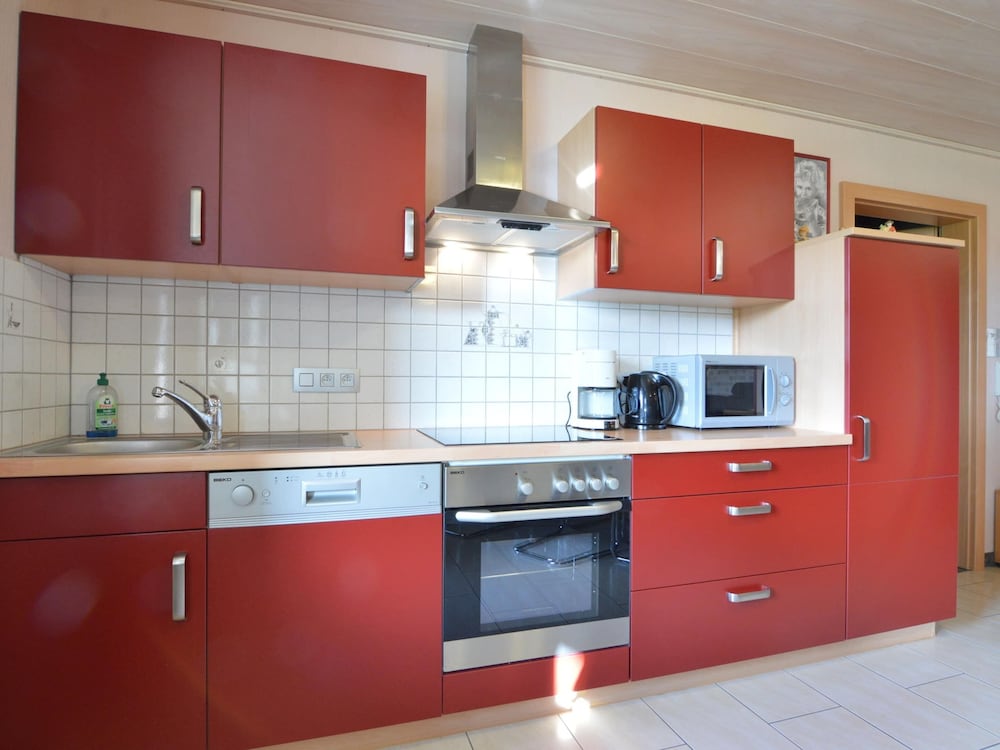Home in Burg Reuland With Sauna, Terrace