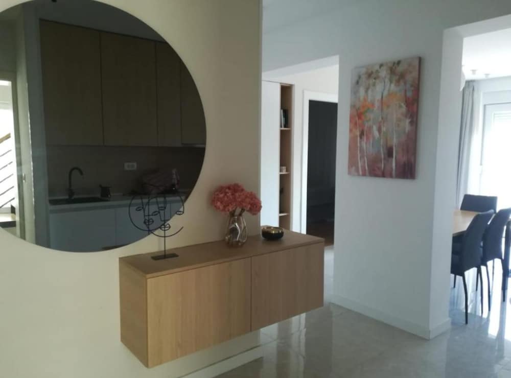 Apartment Aniva - 50 m From the sea