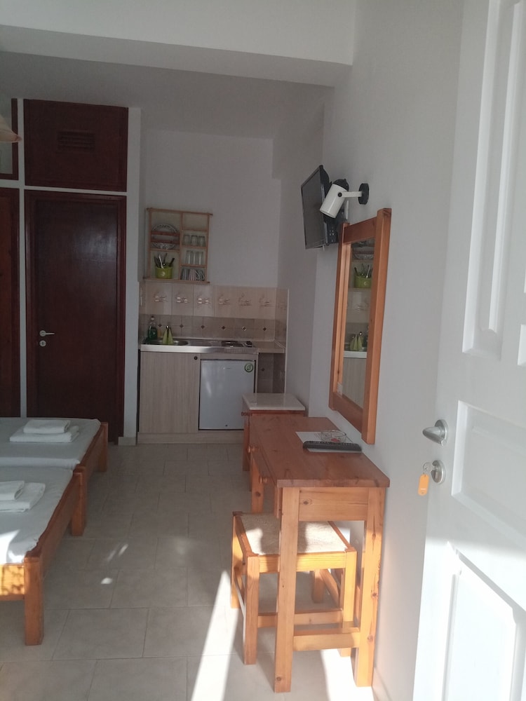 Nikolas Naousa Guesthouse
