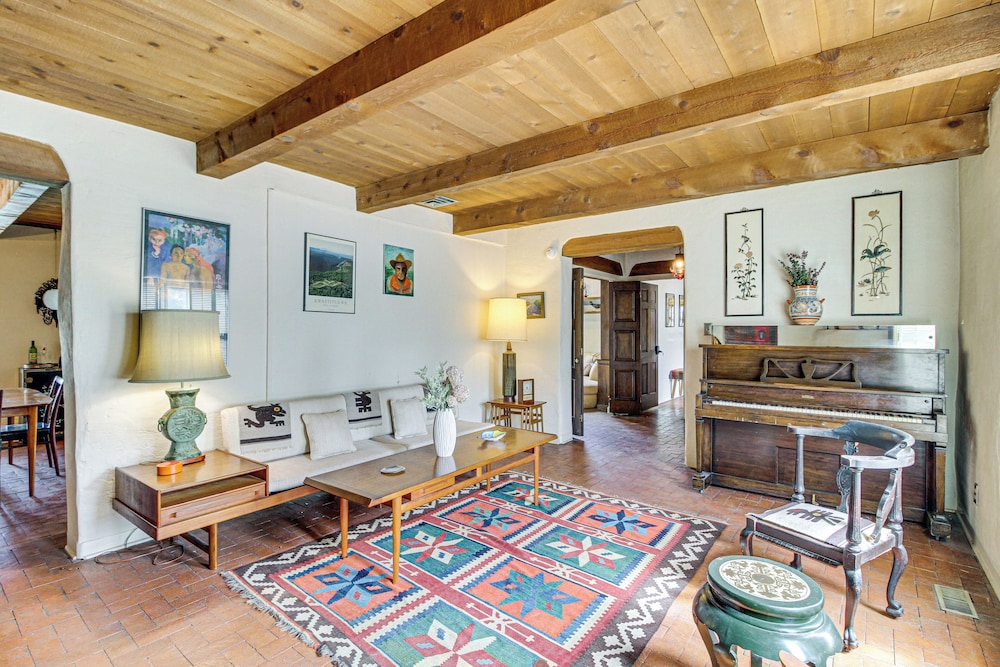 Gorgeous Adobe Home: Classic Santa Fe Style in ABQ