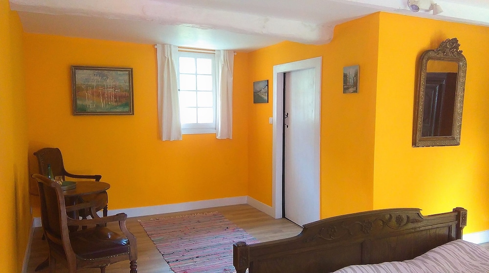 Le Douitel view 3