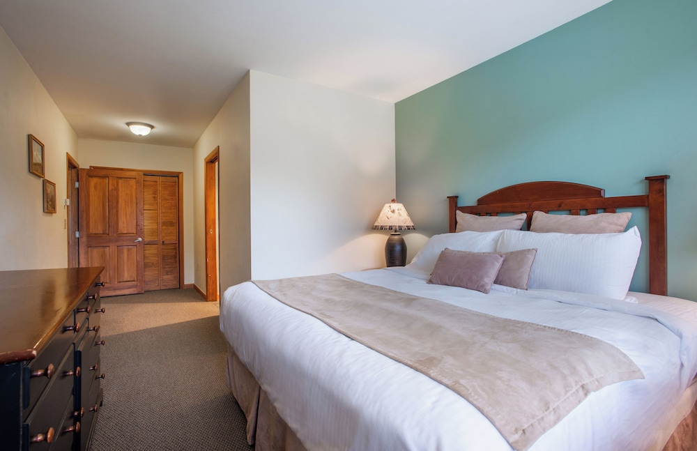 Winter Park Resort Lodging - Zephyr Mountain Condos