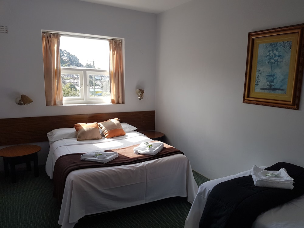 The Menai Hotel Motel